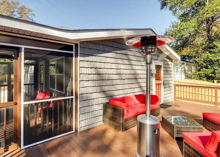 Step-Free Home W/ Fire Pit - 3 Miles To Usc!